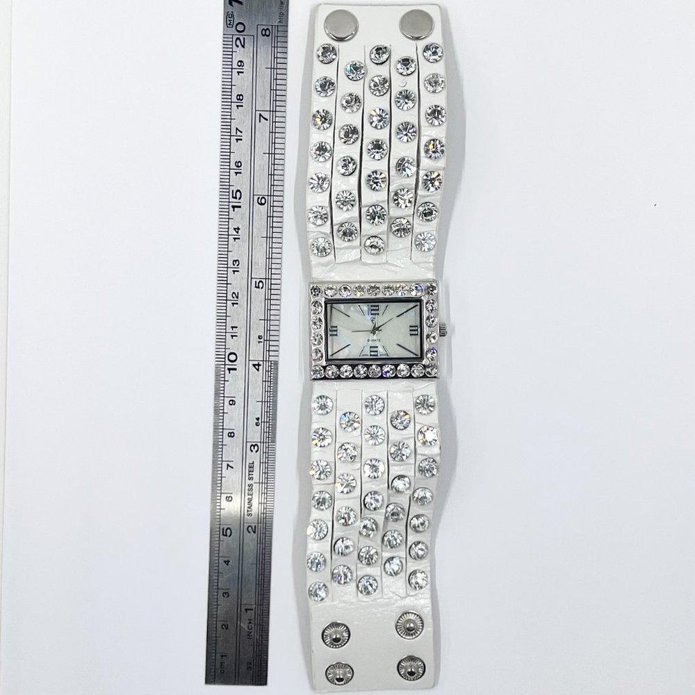 NWOT - Charming Charlie - White Faux Leather Jeweled Mother of Pearl Watch - Picture 4 of 6